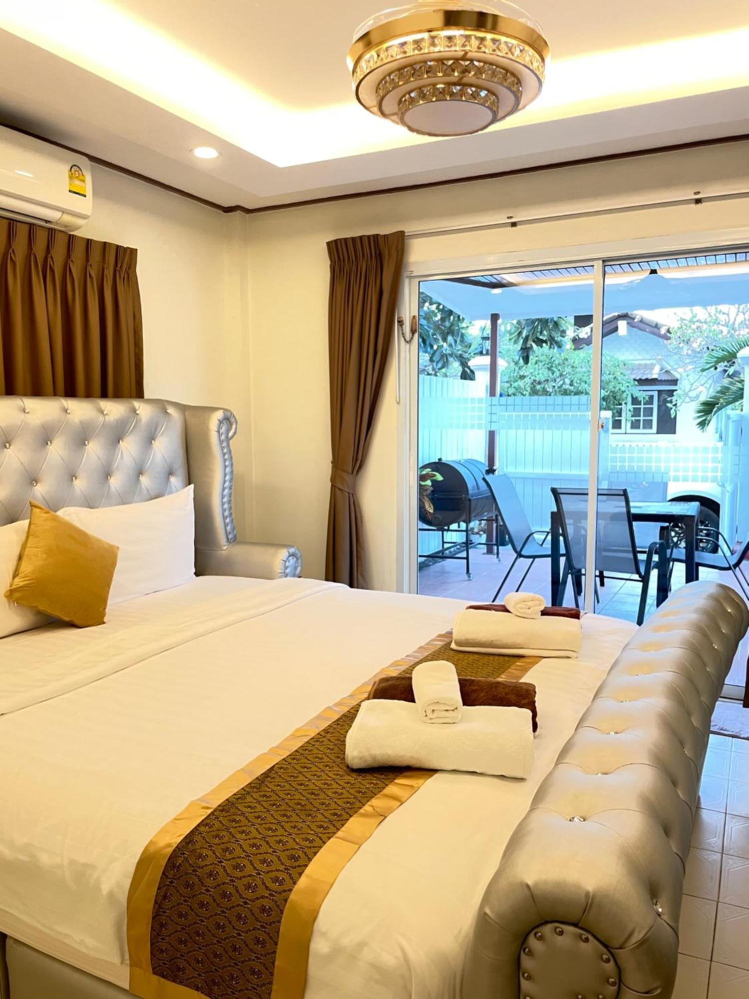 Pattaya Pool Villa39A 300 Mater To Beach Gate Exit Bagian luar foto