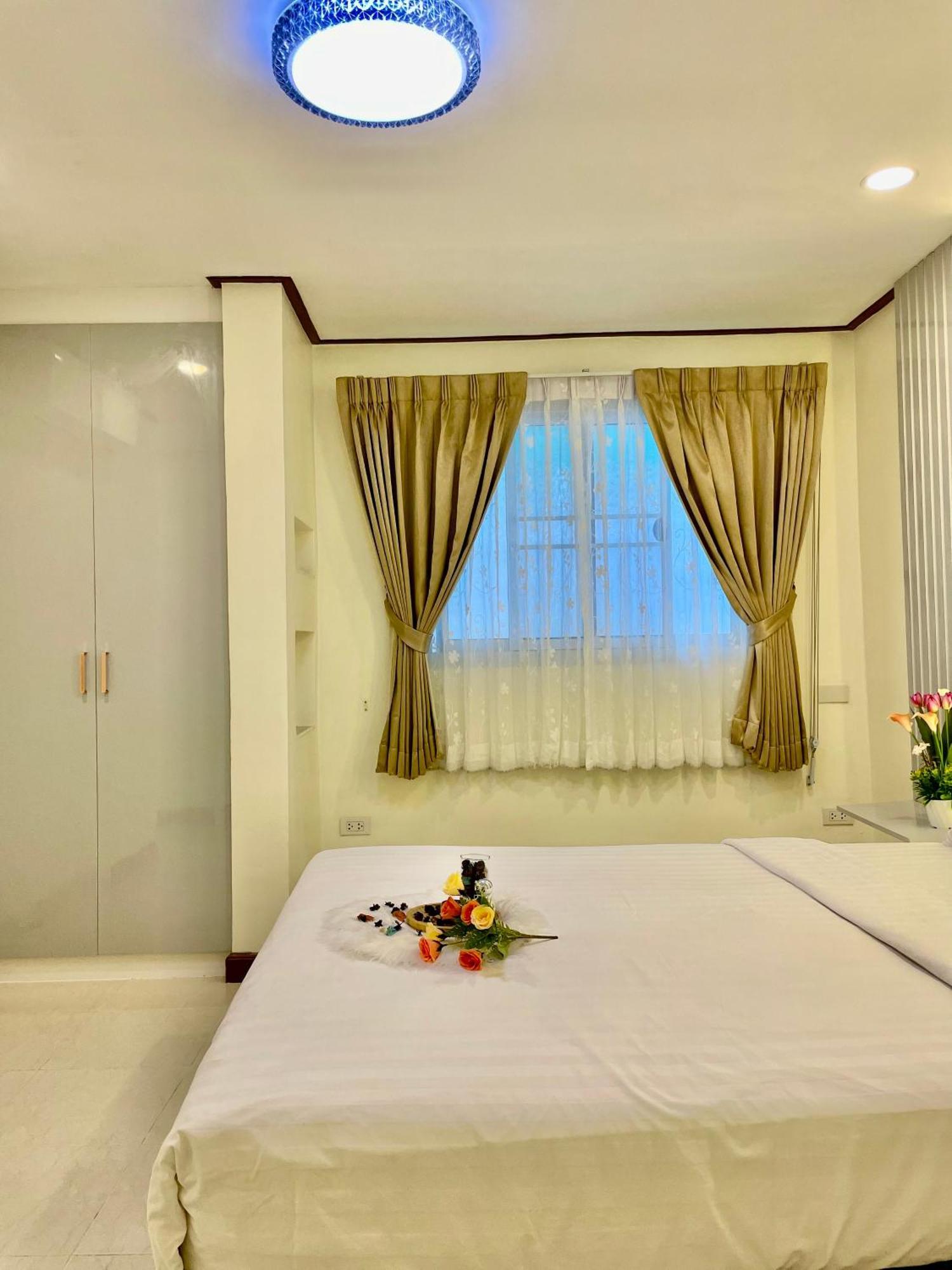 Pattaya Pool Villa39A 300 Mater To Beach Gate Exit Bagian luar foto