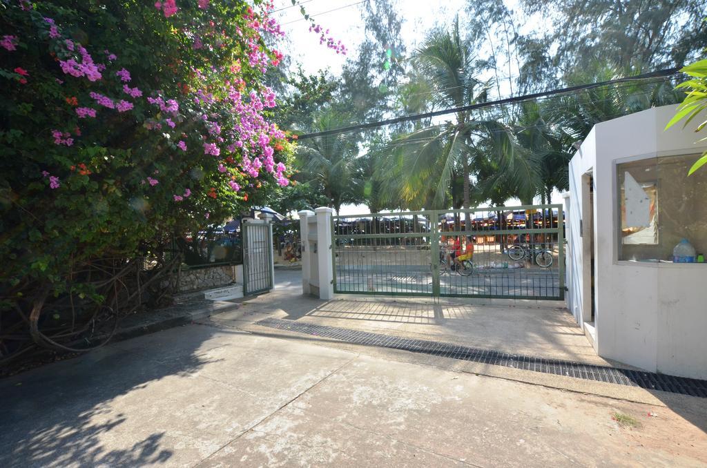 Pattaya Pool Villa39A 300 Mater To Beach Gate Exit Bagian luar foto